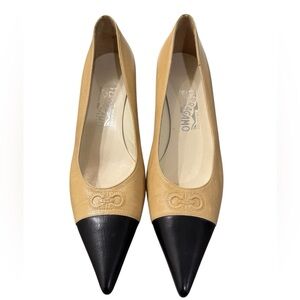 Salvatore Ferragamo Tan and Black Pointed Kitten Heels Women’s Size 8B